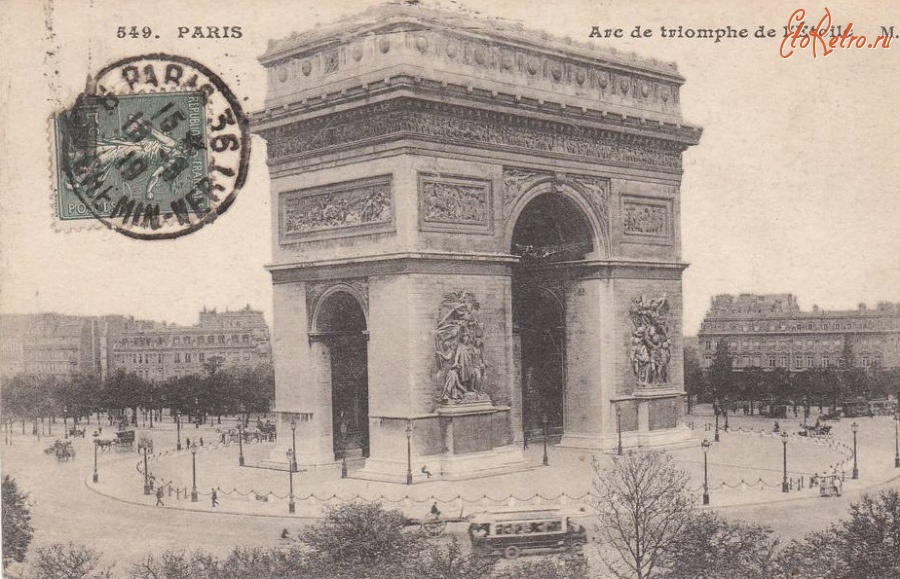 Париж - Триумфиальная арка.