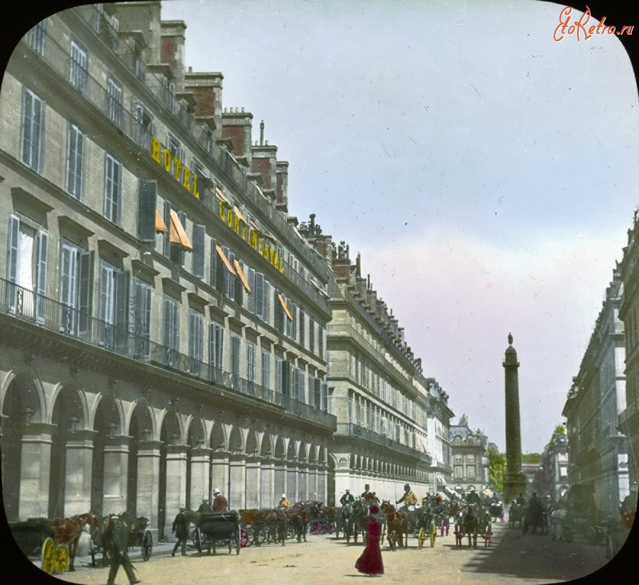 Париж - Rue de Castiglione , vue vers la place Vend?me prise au niveau de l'h?tel Continental (now The Westin)