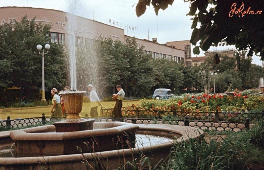 Алма-Ата - Главпочтампт  и бульвар на улице Кирова, 1955