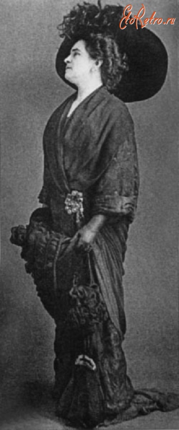 Ретро мода - Актриса Ольга Книппер-Чехова в манто от Надежды Ламановой, 1913 год.