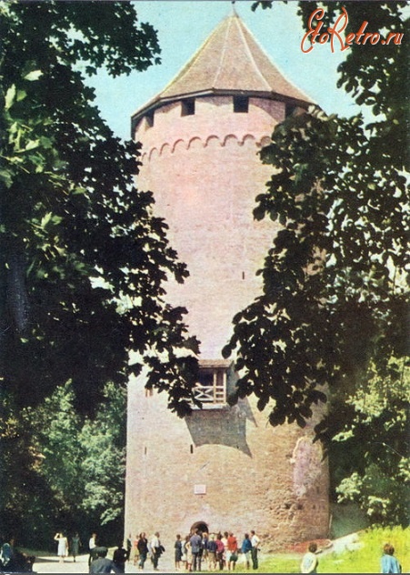 Латвия - Башня Турайдского замка