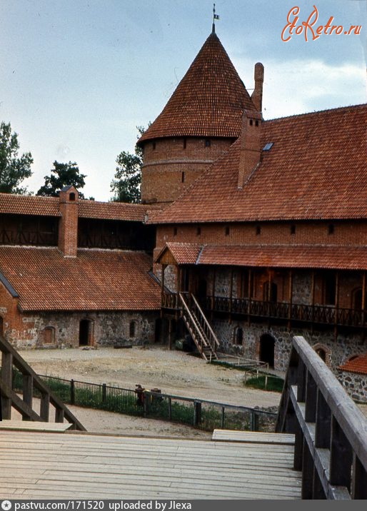 Литва - Тракайский замок, внутренний двор