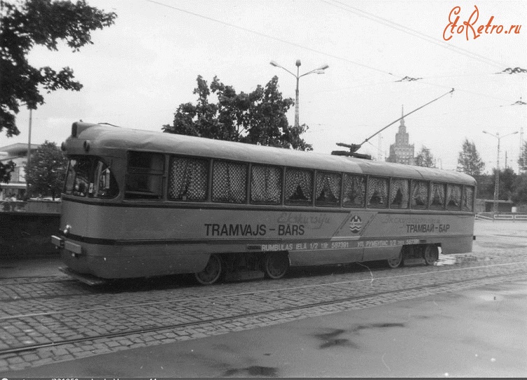 Рига - Трамвай-бар на ул.Радио в Риге