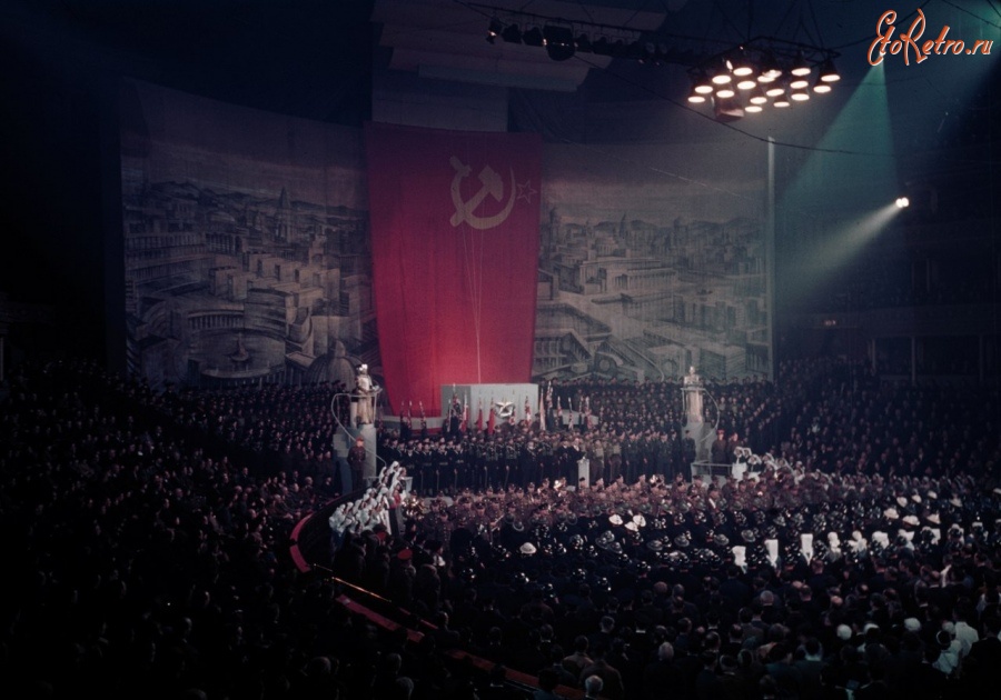 Лондон - Торжественное заседание в честь Красной Армии