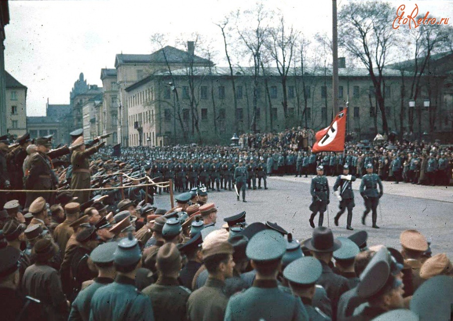 Мюнхен - 1938 г. Парад полиции безопасности в Мюнхене