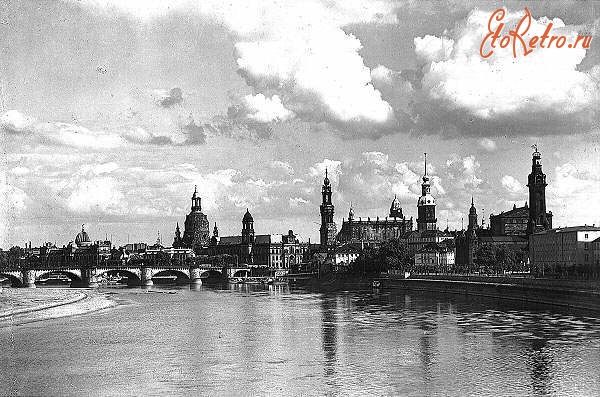 Дрезден - Вид с моста Marien