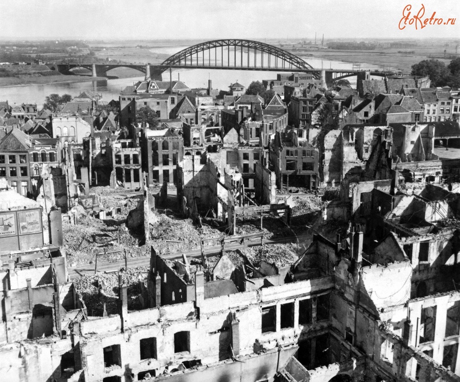 Дрезден - Market-Garden. Nijmegen and the bridge Германия