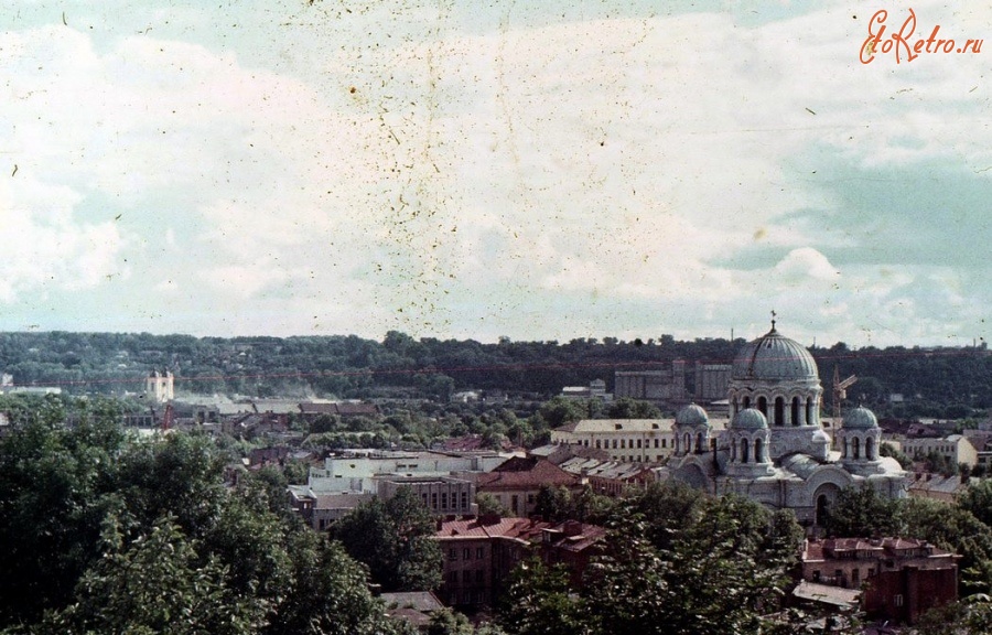 Каунас - Вид на церковь Св. Михаила Архангела