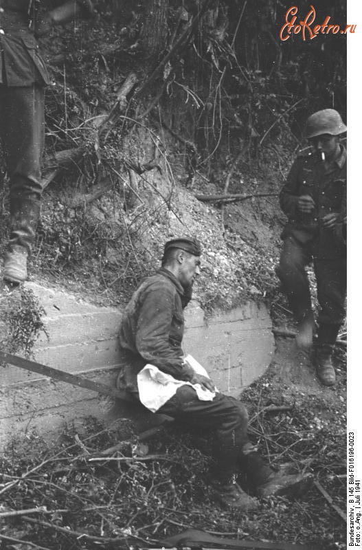 Молдавия - Советский солдат, захваченный немцами в плен во время сражения на Днестре