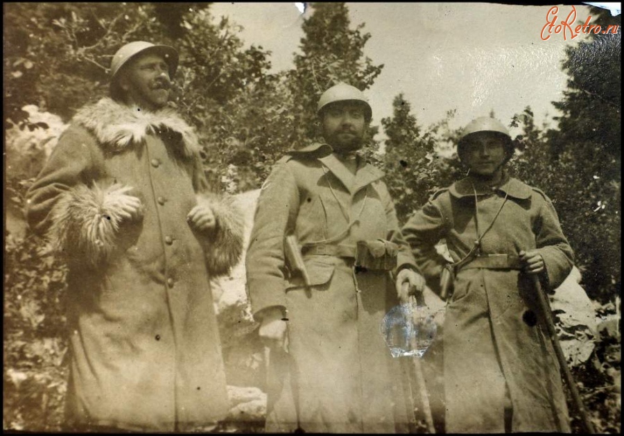 Италия - Лейтенант Джузеппе Коссу и группа военных, 1916