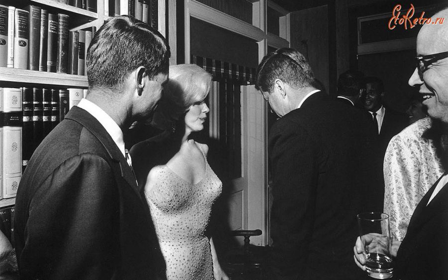 Ретро знаменитости - Президент США Джон  Кеннеди и Мэрилин Монро