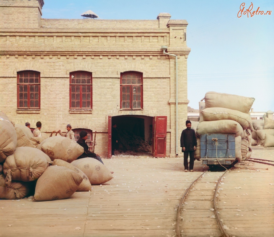 Туркменистан - Байрам-Али. Хлопковый завод в имении Мургаб , 1911