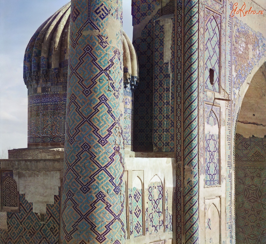 Узбекистан - Самарканд. Минарет и купола Шир-Дор, 1911