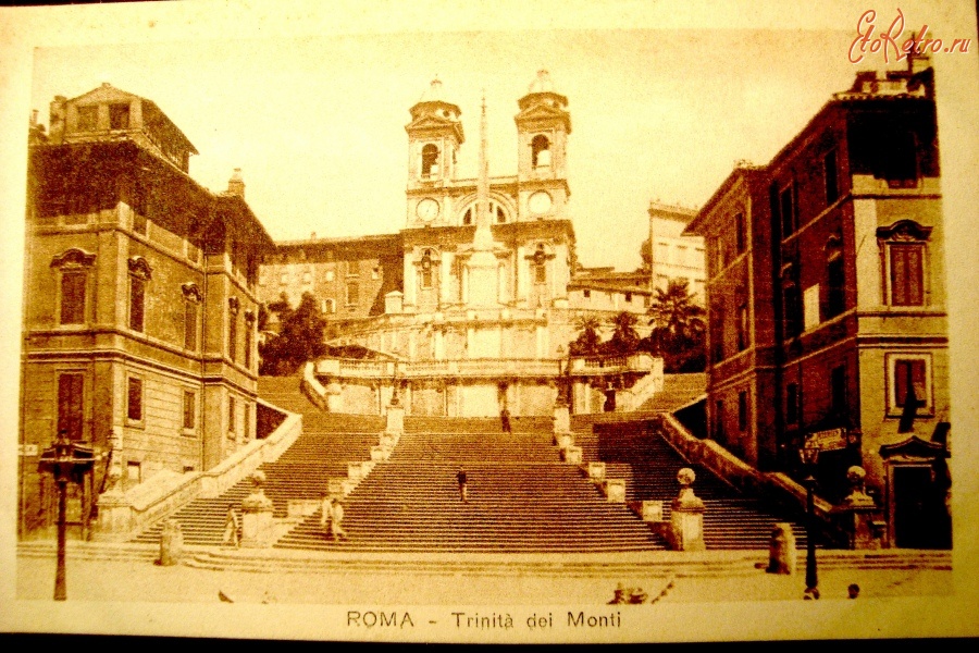Рим - церковь Тринита дель Монти и знаменитая лестница