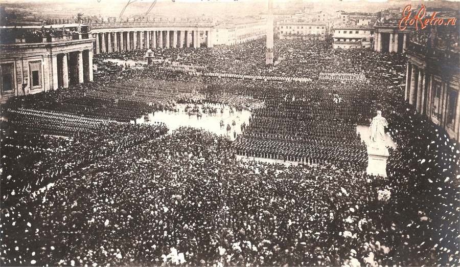 Рим - Il papa-re Pio IX benedice le sue truppe in Piazza San Pietro il 25 aprile 1870. Ватикан