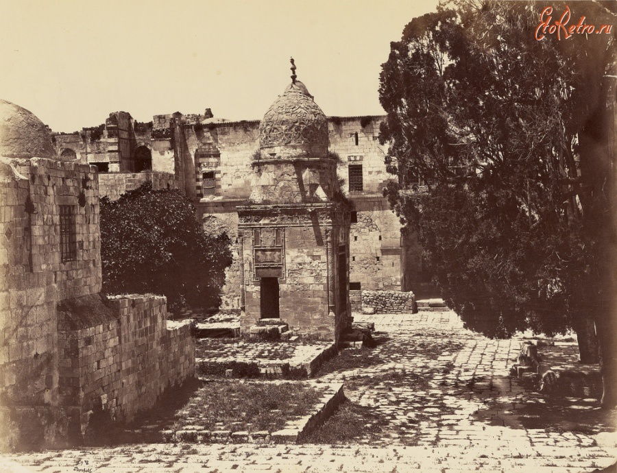 Израиль - Вид на мечеть и внутренний дворик, 1872