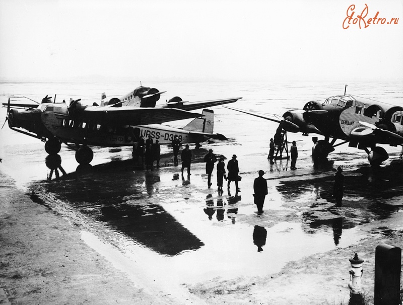 Авиация - Пассажирские самолёты АНТ-9 и Ju-52-3m.
