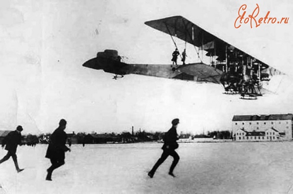 Авиация - Илья Муромец' Игоря Сикорского - первый в истории авиации пассажирский самолет