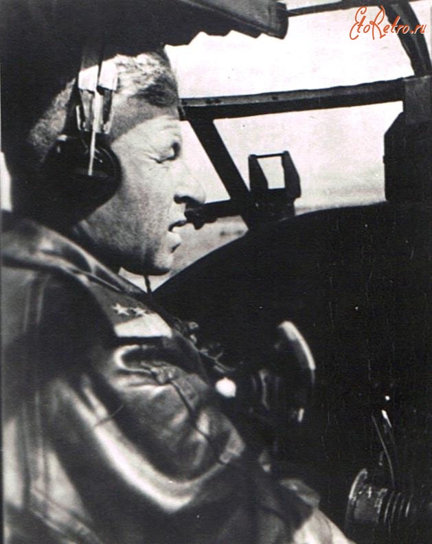 Авиация - 2 ПАП. Зам.комполка подполковник Мельников Андрей Григорьевич. Алсиб, 1942