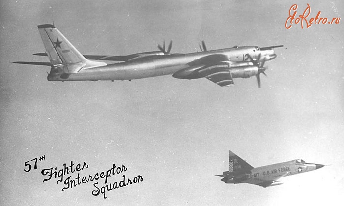 Авиация - Советский бомбардировщик Ту-95К борт 