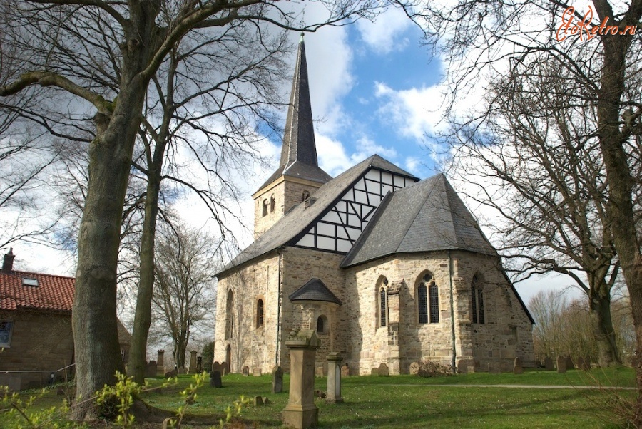 Бохум - Stiepeler. Evangelische kirche von Westfalen.