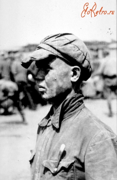 Бохум - Советский военнопленный в концлагере.1941 г.