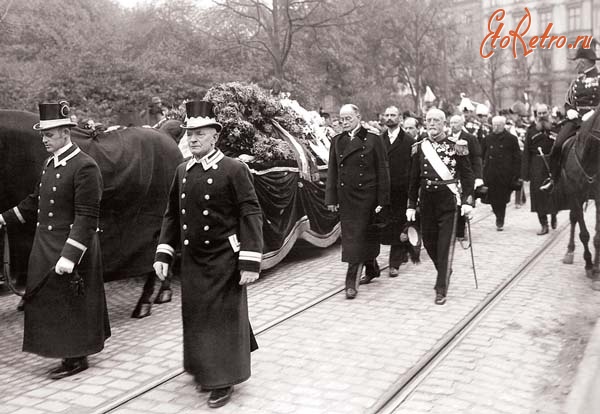 Копенгаген - Траурная процессия на улицах Копенгагена 19 октября 1928 г.