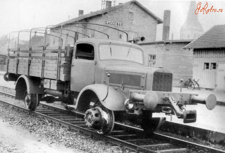 Железная дорога (поезда, паровозы, локомотивы, вагоны) - Немецкий грузовик Мерседес - Бенц L4500А на железнодорожном ходу