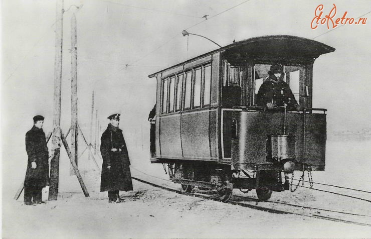 Железная дорога (поезда, паровозы, локомотивы, вагоны) - Моторный вагон трамвая на льду Невы