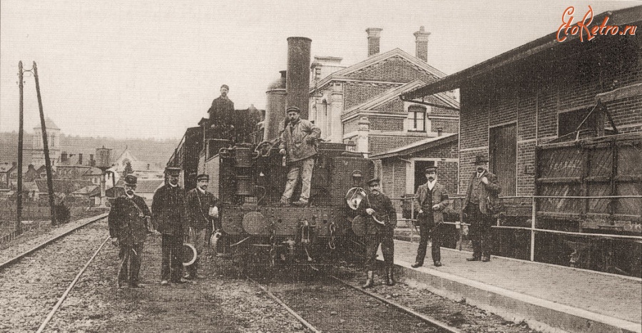 Железная дорога (поезда, паровозы, локомотивы, вагоны) - Поезд на станции Saint-Saёns,Франция