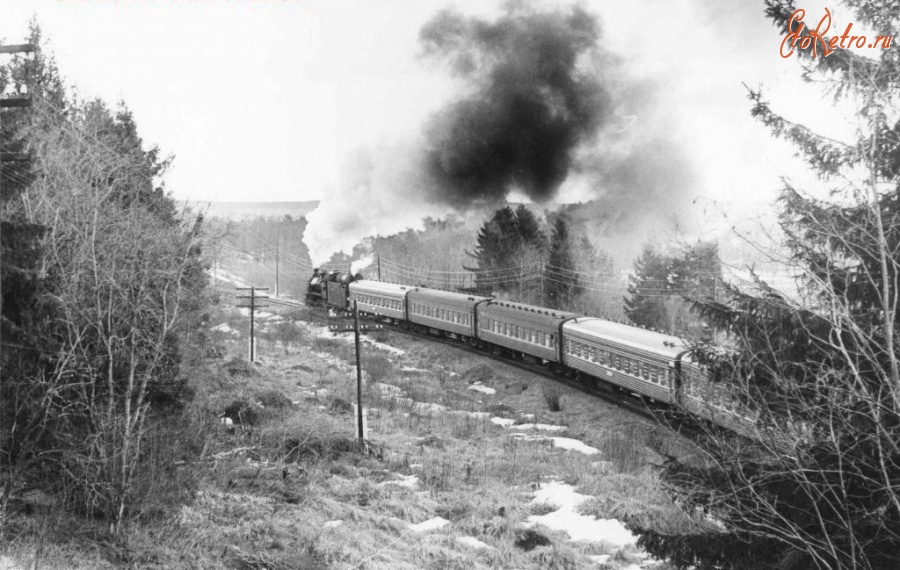 Железная дорога (поезда, паровозы, локомотивы, вагоны) - Пассажирский поезд под паровозом