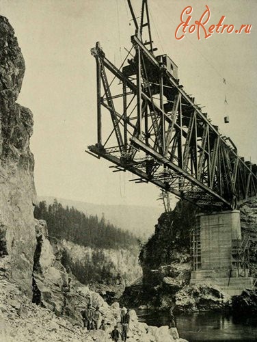 Железная дорога (поезда, паровозы, локомотивы, вагоны) - Строительство железнодорожного моста через р.Орейл в штате Вашингтон