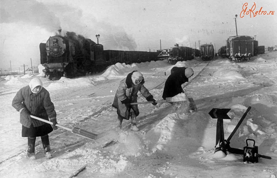 Железная дорога (поезда, паровозы, локомотивы, вагоны) - Снегоборьба на ст.Орск