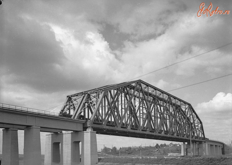 Железная дорога (поезда, паровозы, локомотивы, вагоны) - Железнодорожный мост на канале Москва-Волга