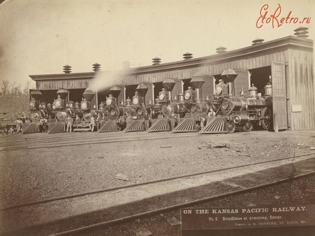 Железная дорога (поезда, паровозы, локомотивы, вагоны) - Паровозное депо в Армстронге,штат Канзас