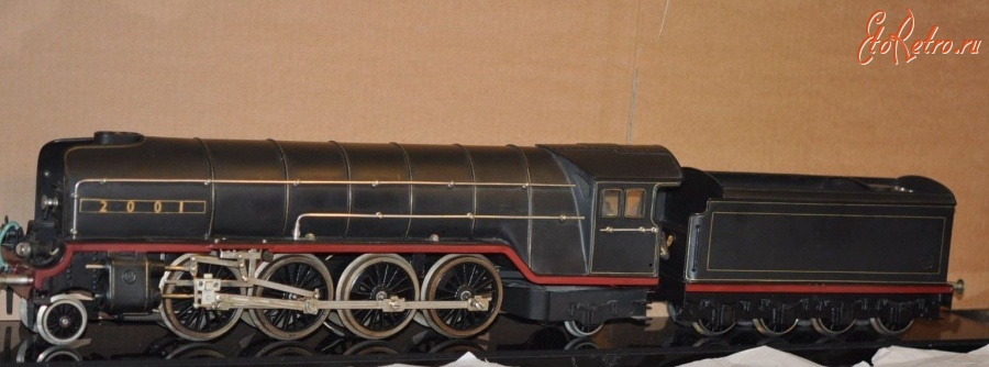 Железная дорога (поезда, паровозы, локомотивы, вагоны) - Модель английского паровоза типа 1-4-1