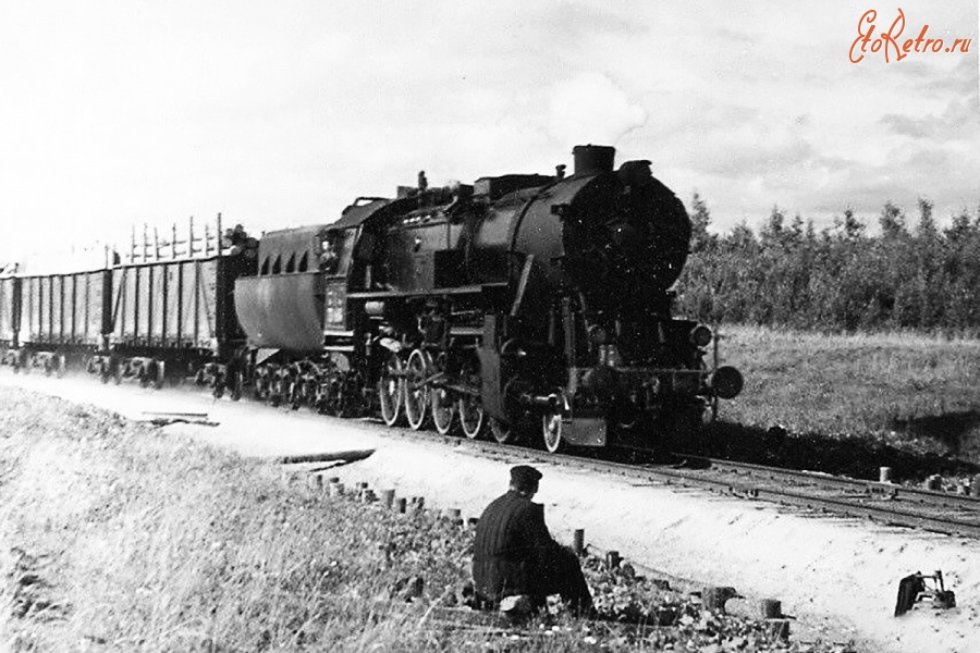 Железная дорога (поезда, паровозы, локомотивы, вагоны) - Паровоз серии ТЭ с поездом