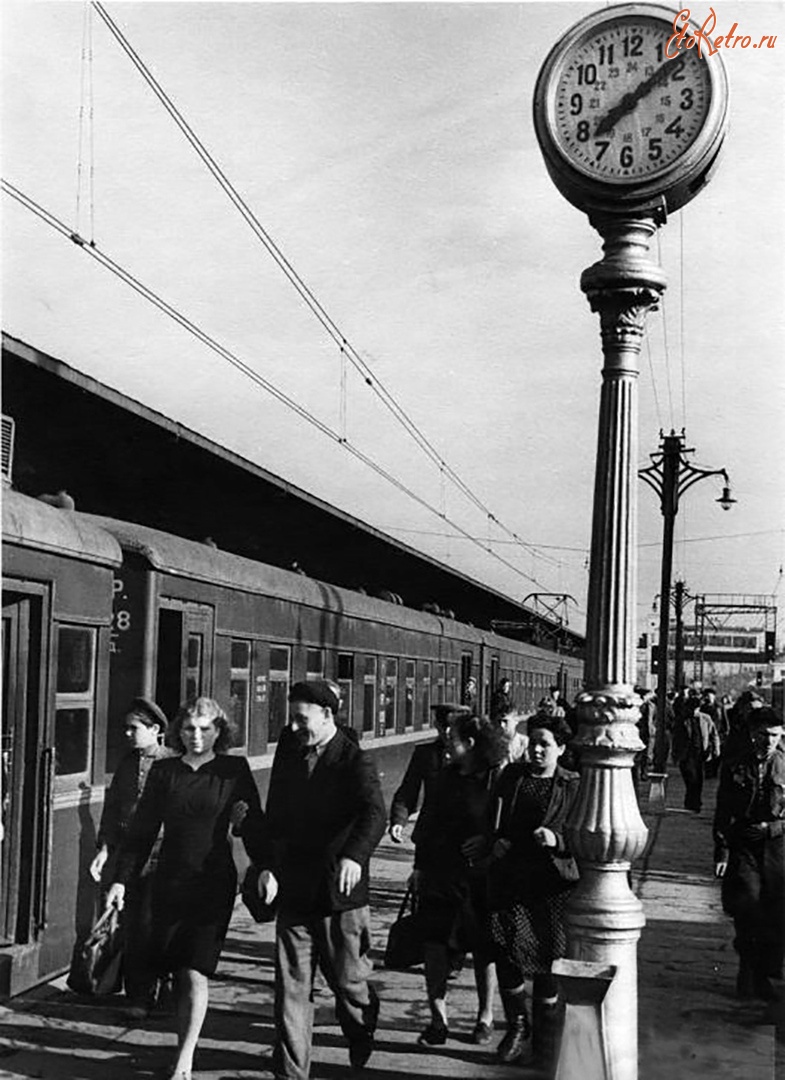 Железная дорога (поезда, паровозы, локомотивы, вагоны) - Ярославский вокзал
