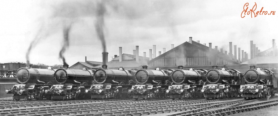 Железная дорога (поезда, паровозы, локомотивы, вагоны) - Паровозы королевского класса в депо Суиндон