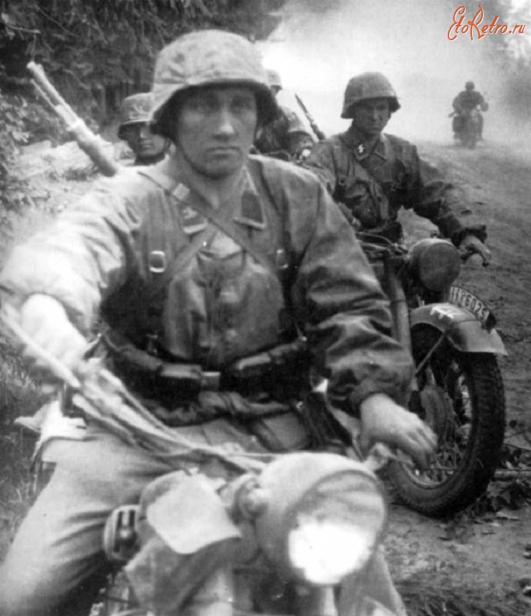 Войны (боевые действия) - Норвежские мотоциклисты. 5-ая немецкая танковая дивизия СС «Викинг». 1941 г.