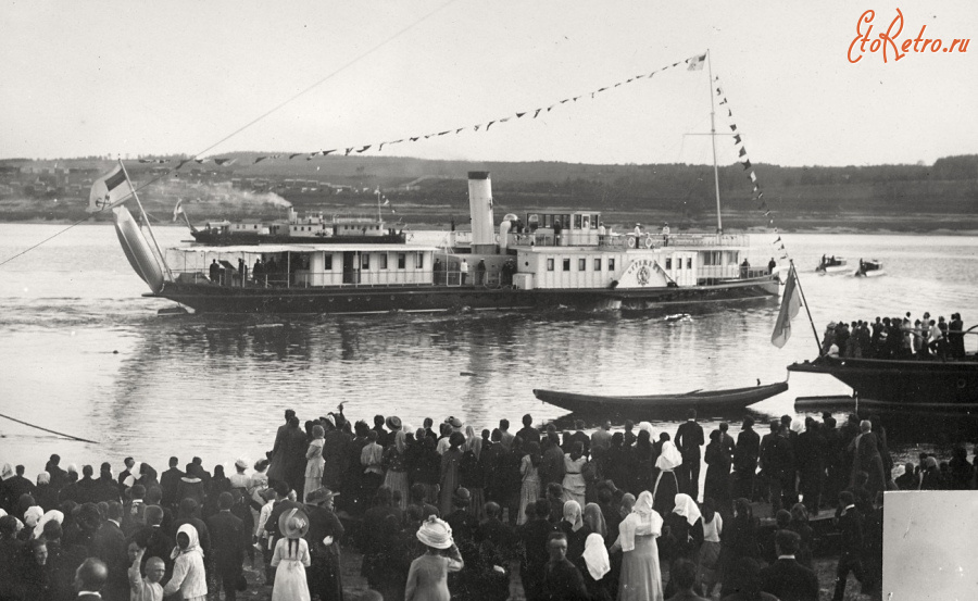 Корабли - Прибытие императора Николая II на пароходе в Кострому
