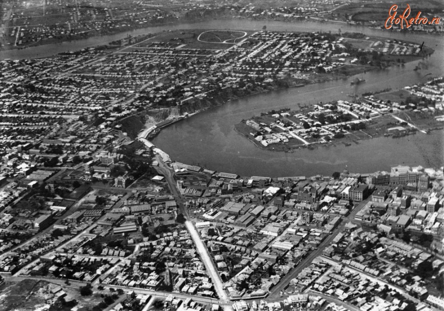Брисбен - Aerial view of Brisbane city and Kangaroo Point Австралия