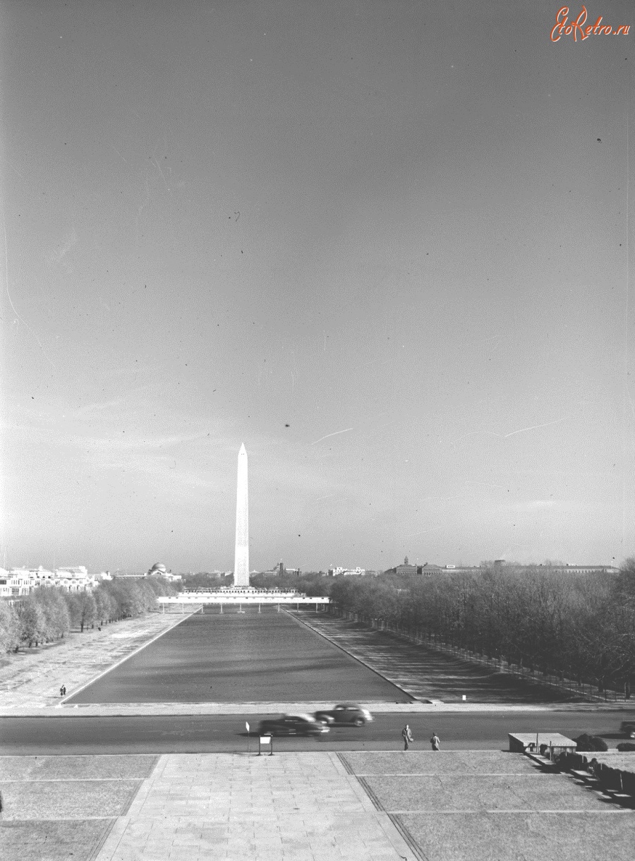 Вашингтон - “Washington, D.C. The Mall, looking east from the steps of the Lincoln Memorial.” США , Вашингтон (округ Колумбия)