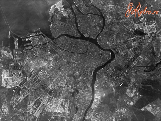 Карты стран, городов - Снимок Ленинграда с американского спутника.