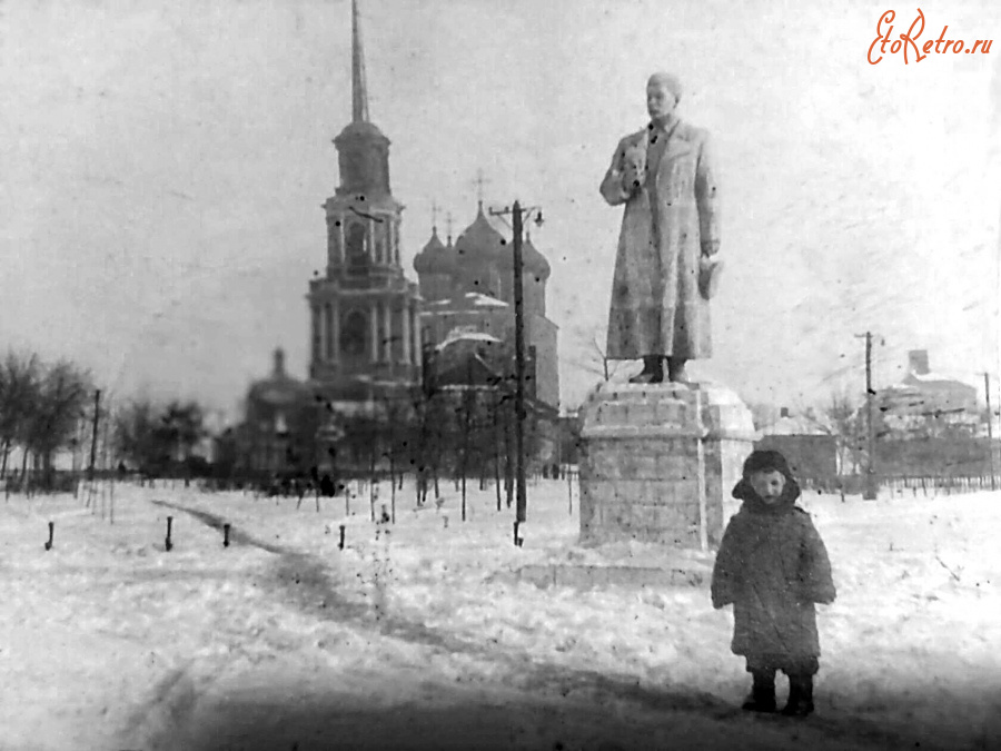 Рязань - Рязань. Памятник Сталину