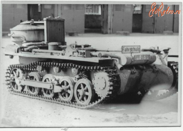 Военная техника - Немецкий танк Pz.I с газогенератором