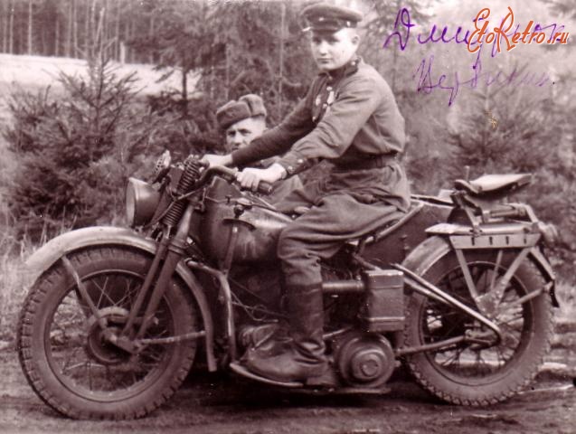 Военная техника - Фото на память с Harley-Davidson WLA