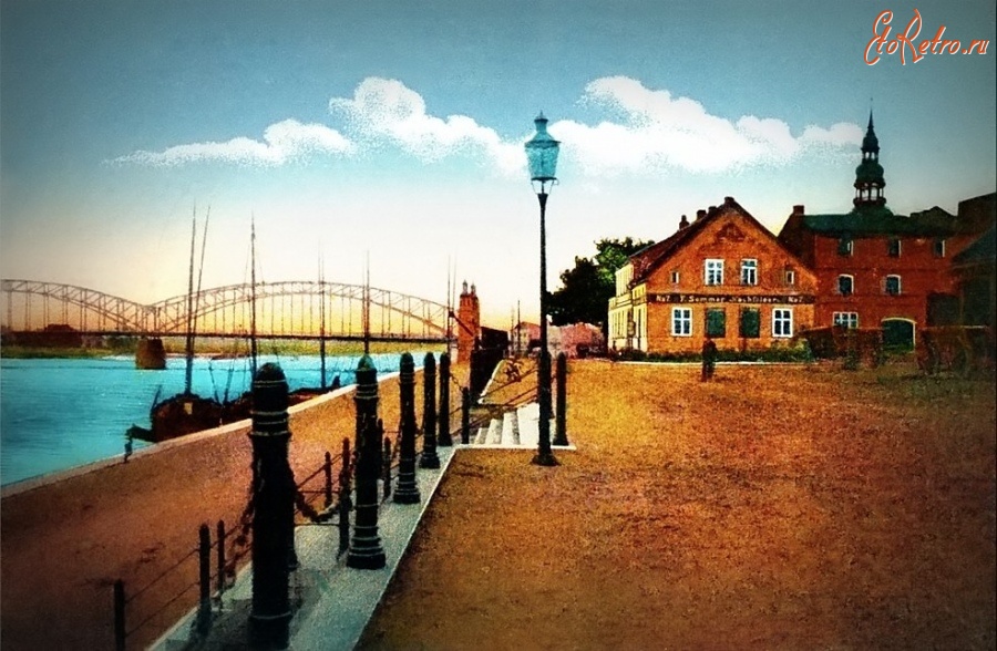 Советск - Тильзит. Вид на мост Королевы Луизы со стороны западного пароходного причала. 1910 год.