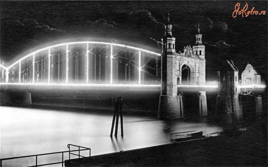 Советск - Тильзит. Иллюминация на мосту Королевы Луизы.