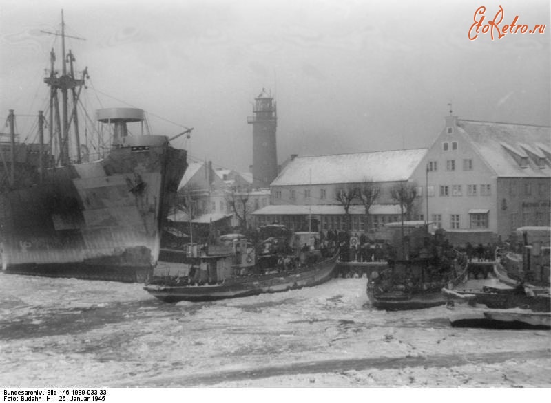 Балтийск - Беженцы в порту Pillau. 26 января 1945 года